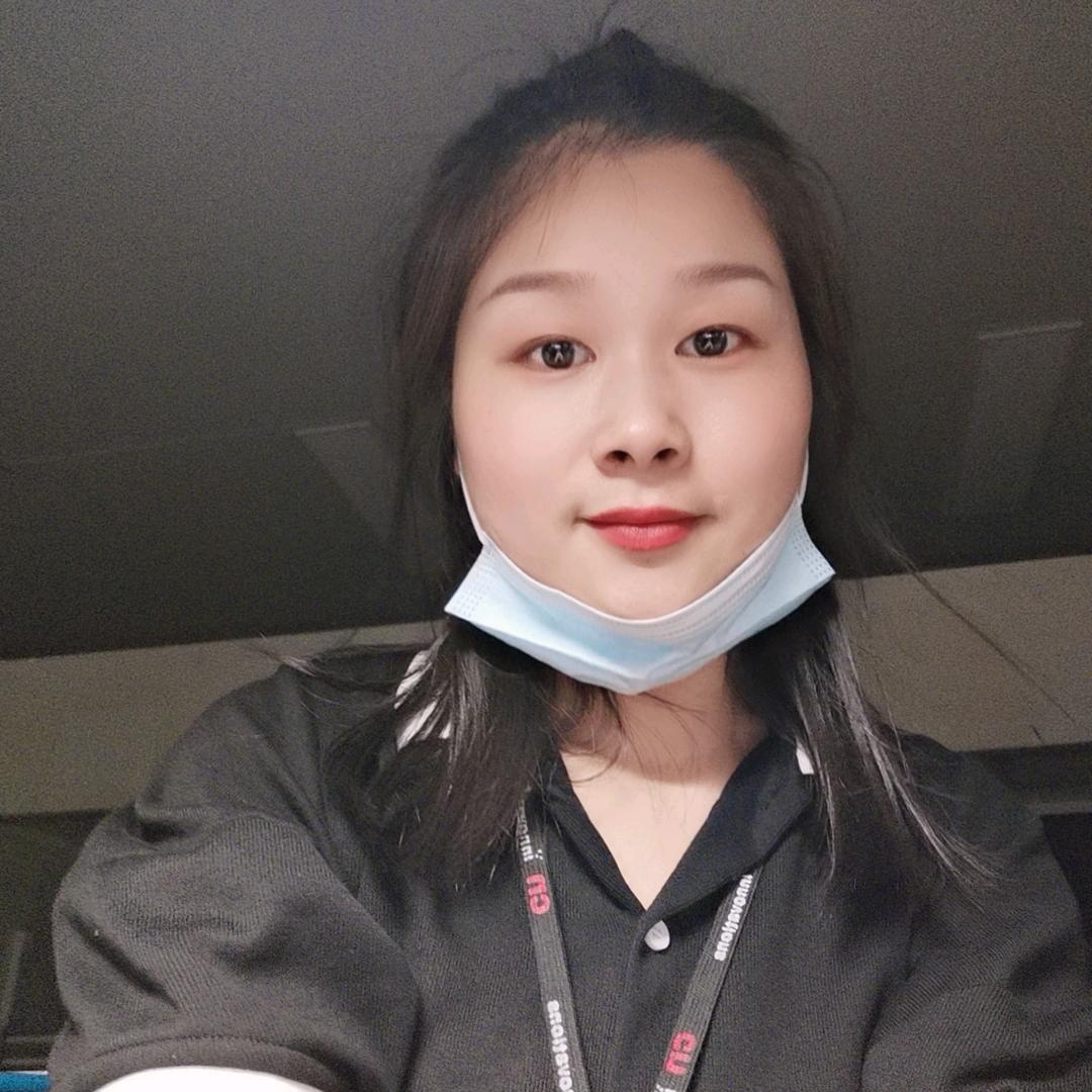 阳光下的泡沫