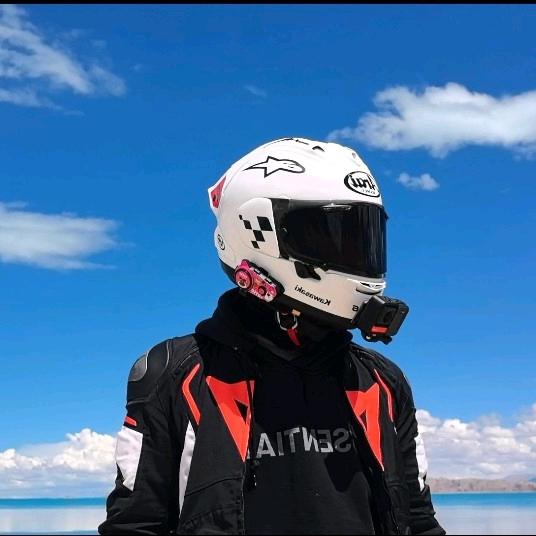 Ngawang🏍