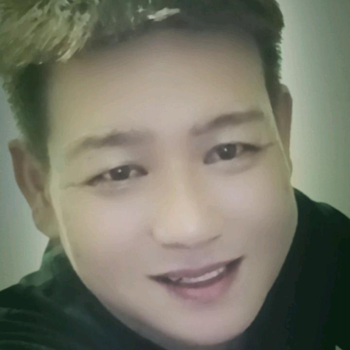 周支雄，爱莲世家