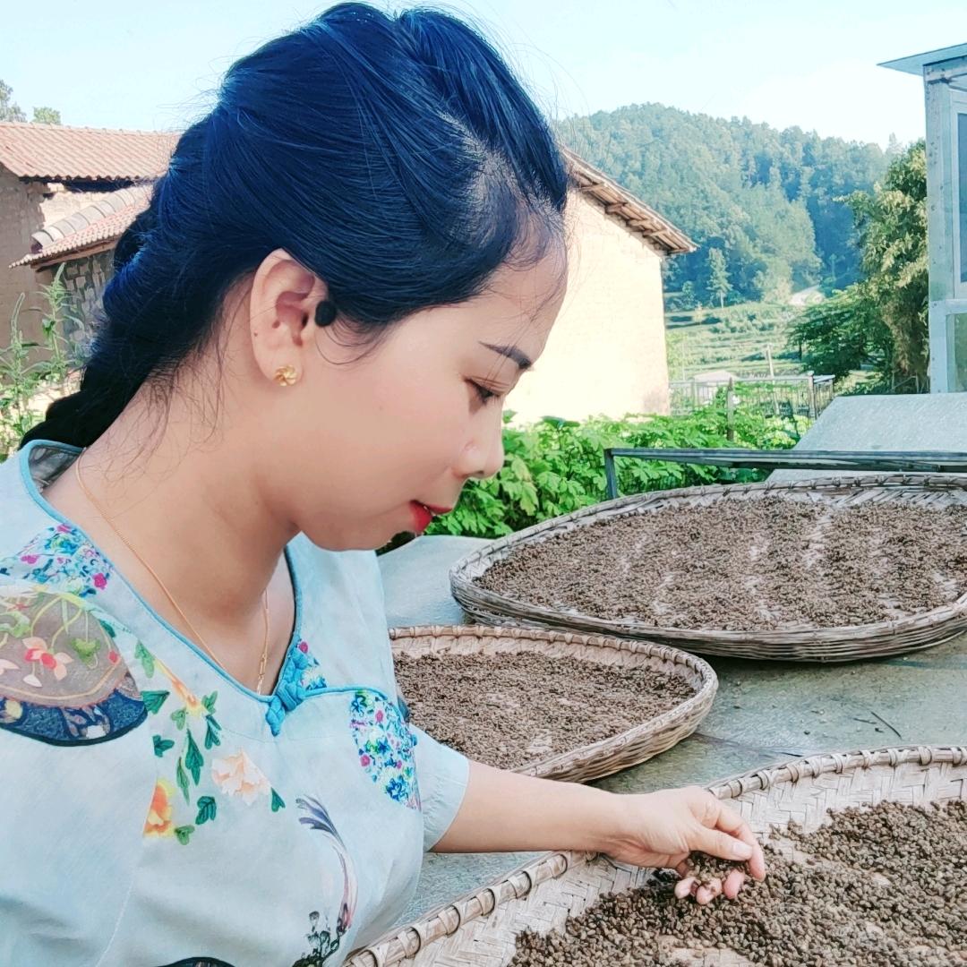 蕾蕾～卉木荣土特产