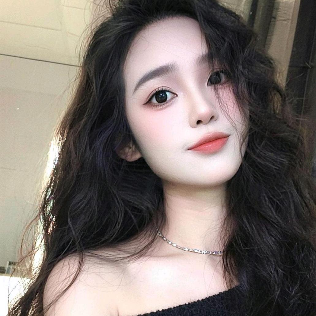 卖米豆腐的小婷子