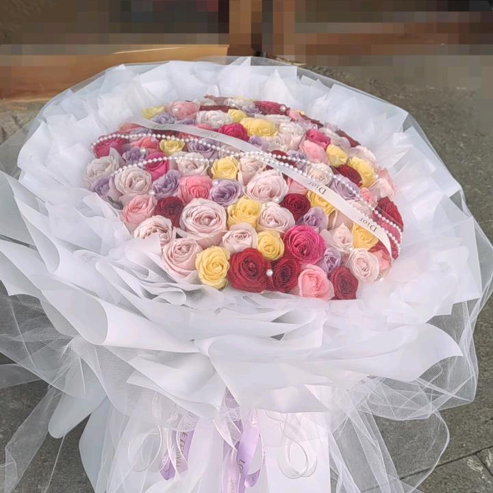 @突泉花颜鲜花@