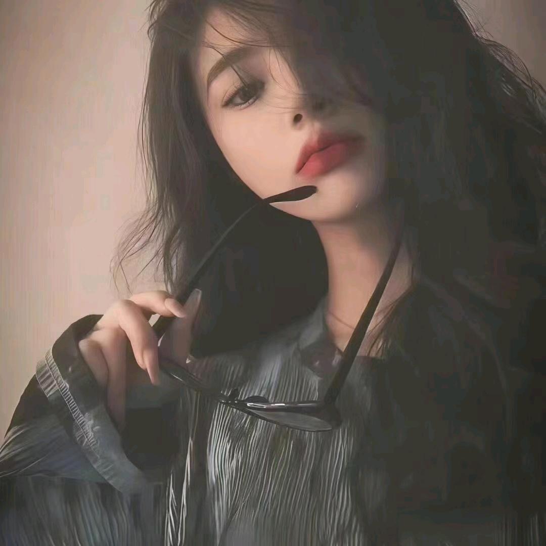 菠萝包✌