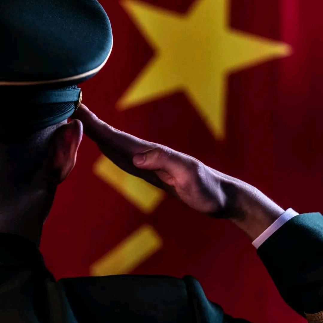 烈火战鹰