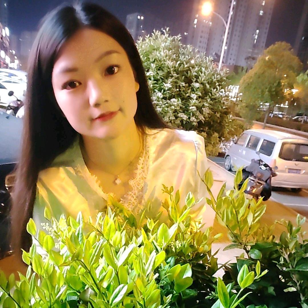 搬砖的小姐姐在找郢卖爆裂肠