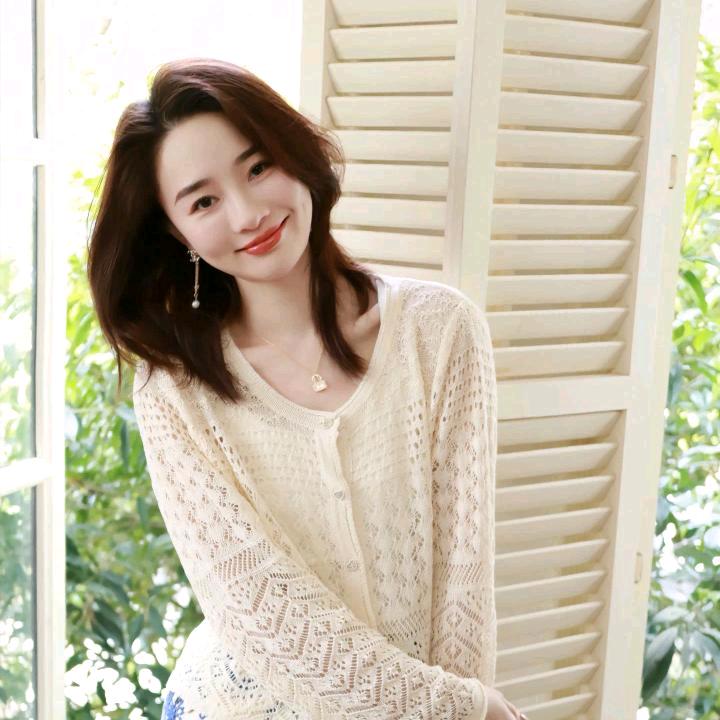 邱莹莹-穿搭优选