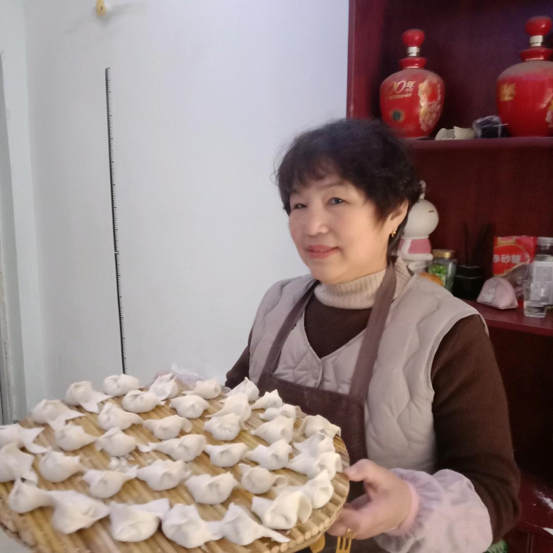 乡村春英