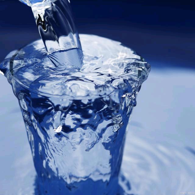 荣通朝露水水