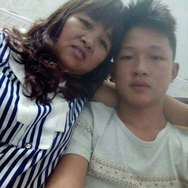 何秋花