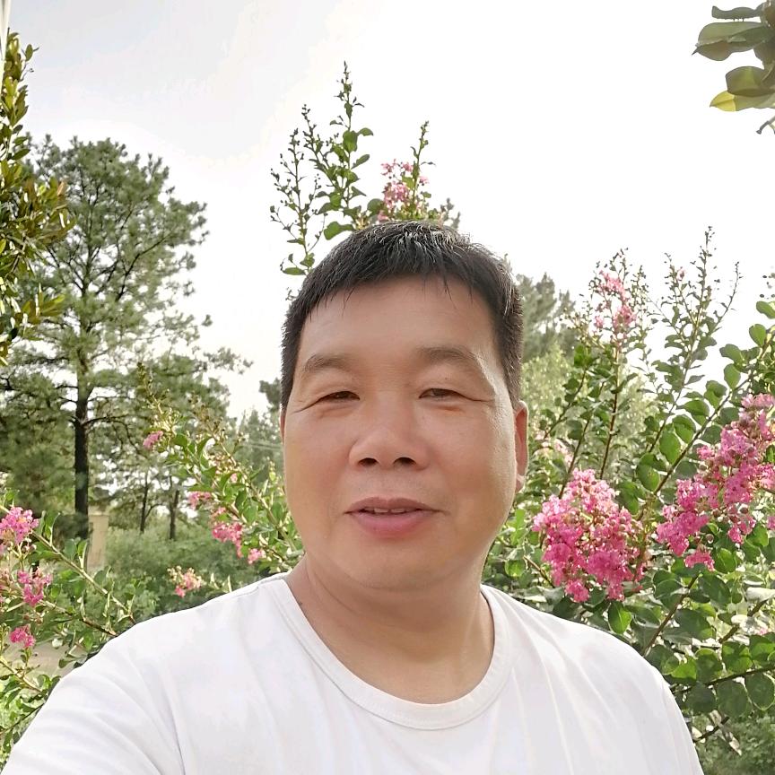 四季花开，香飘飘。