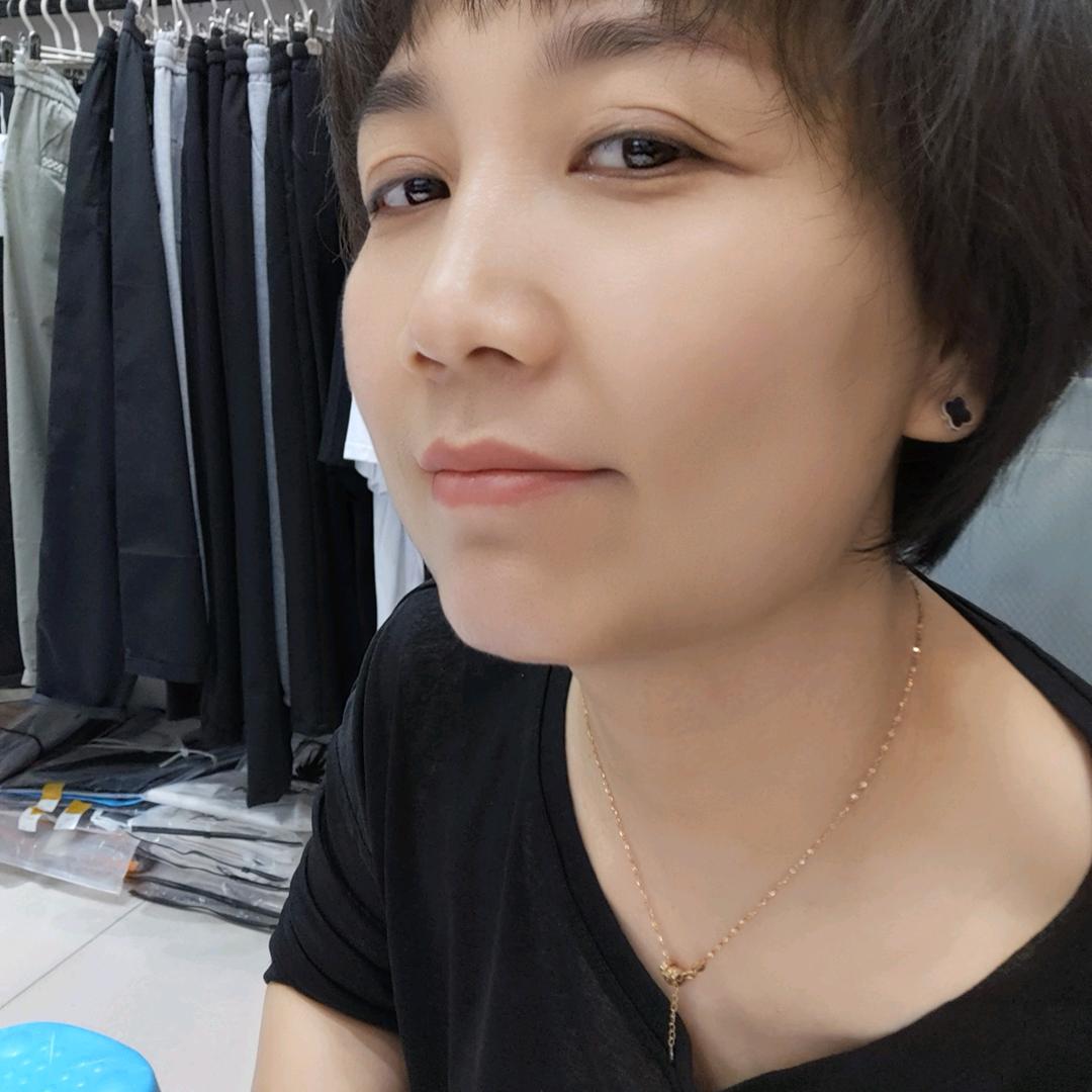 循环无限男装店丹丹