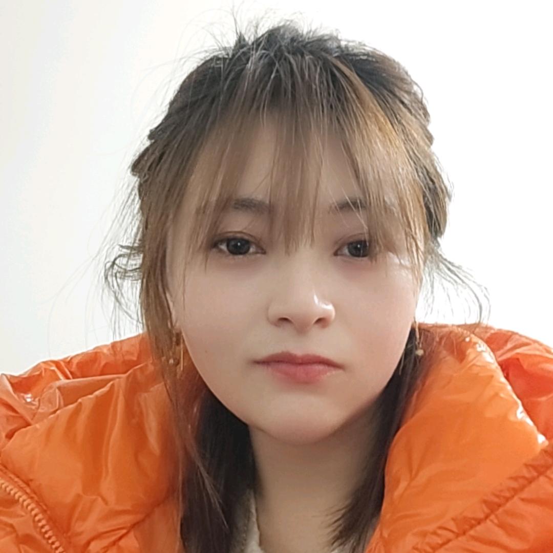 小艳子（小虎牙）