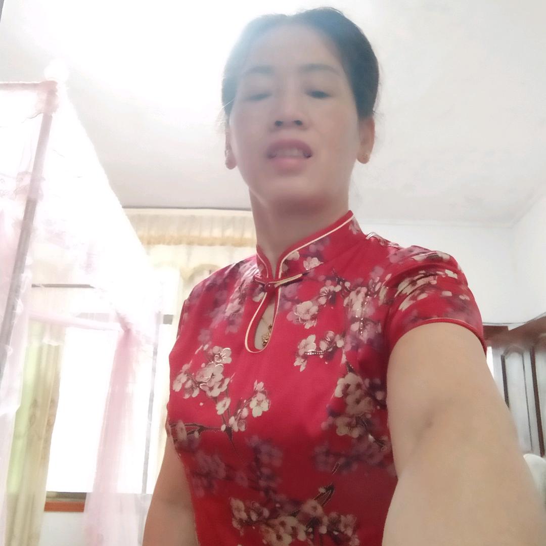 浅浅一笑