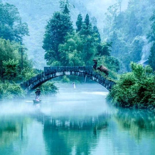 彭程万里