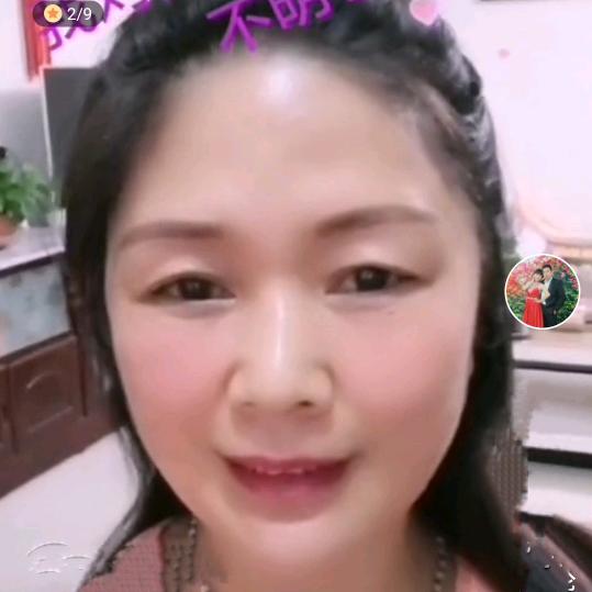 浅浅的玫瑰淡淡的香