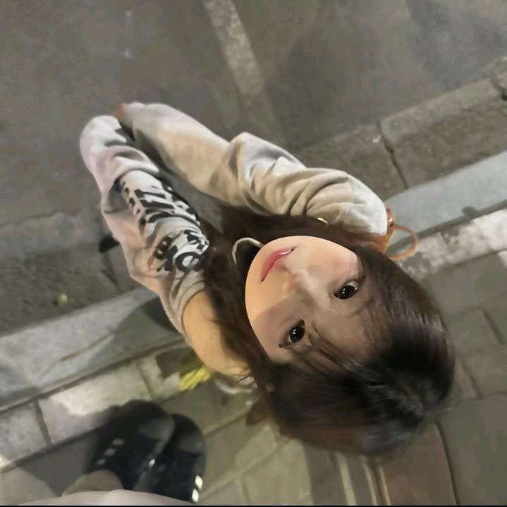 小拉.