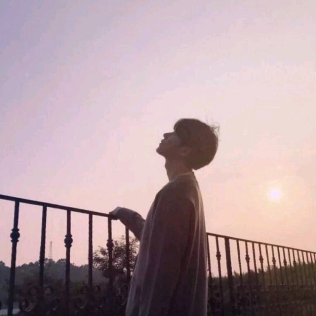 🌈🌈🌈🌈Nefert