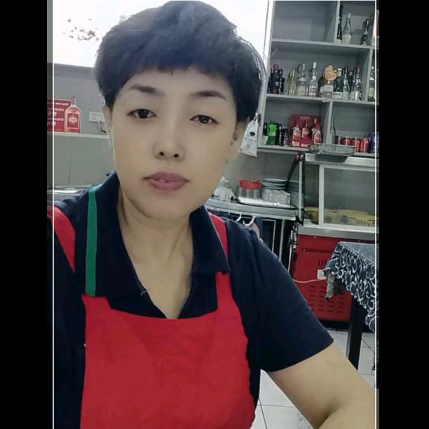 面馆老板娘