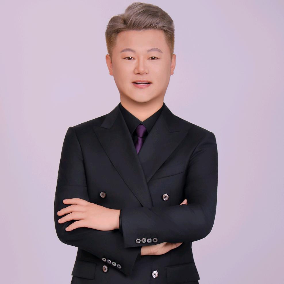 李少宇丨鑫之垚【山顶会美业超级爆品工】