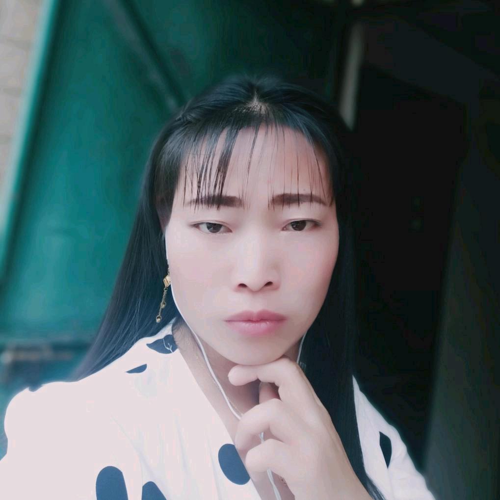 小英❤️❤️💜💜💙💖