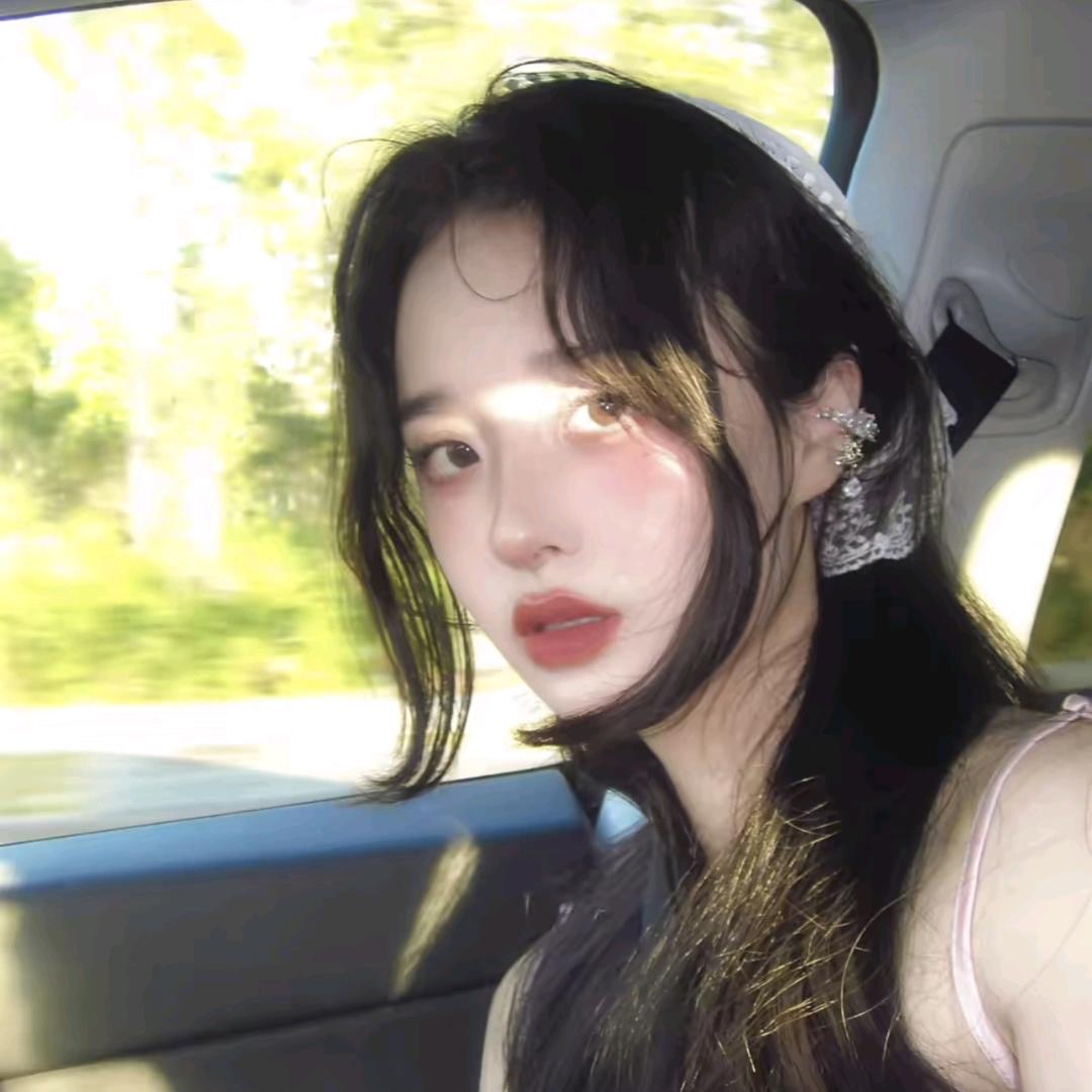 悄想心尖上的月亮