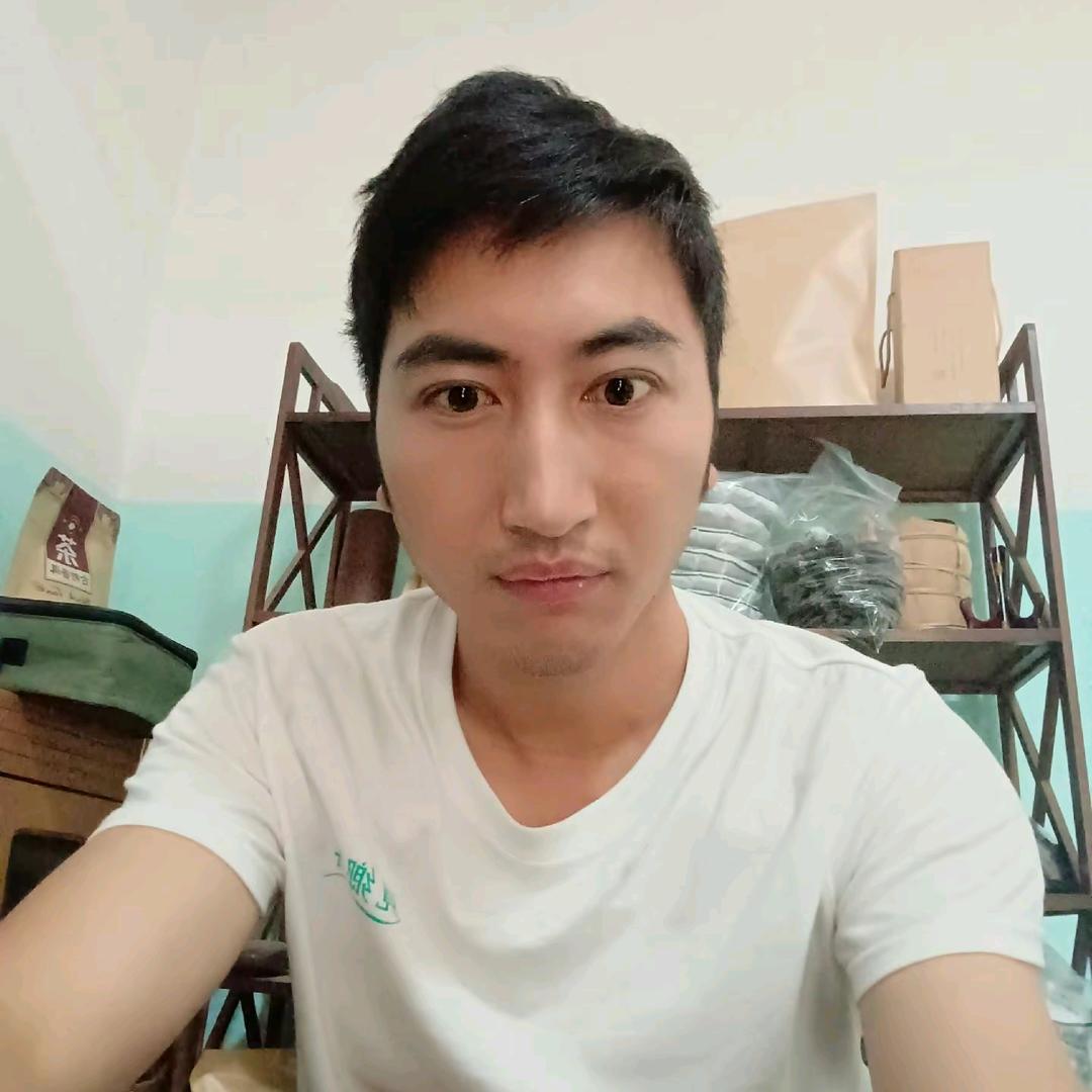 懂家寨百年古树茶