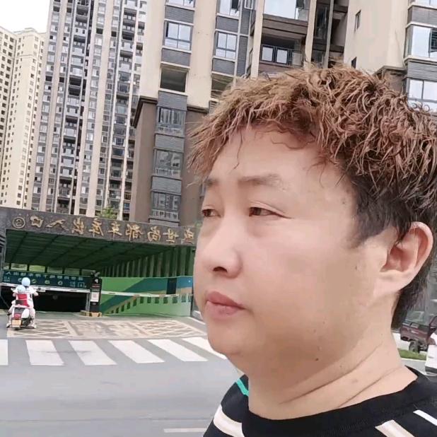 来年依旧迎花开。