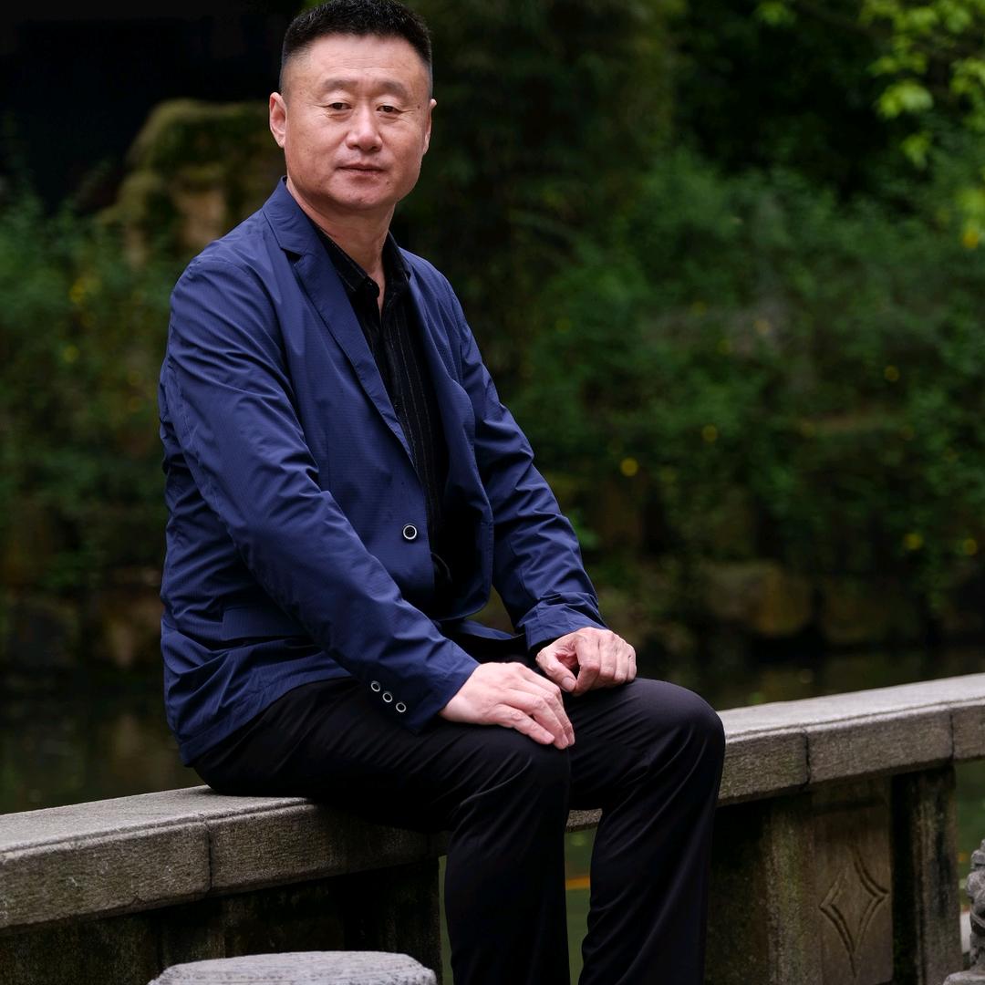 王洪飞