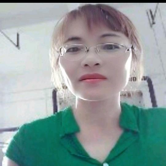 李丽
