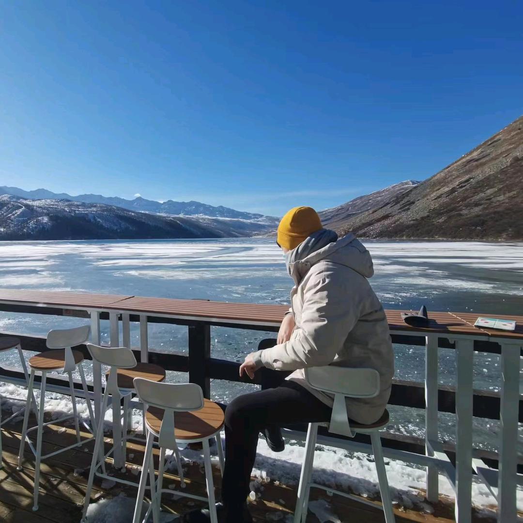 睿新红地毯厂家