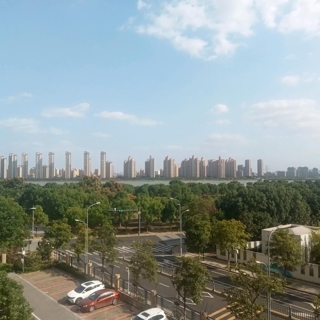 周✪钱ω袁✪ 家