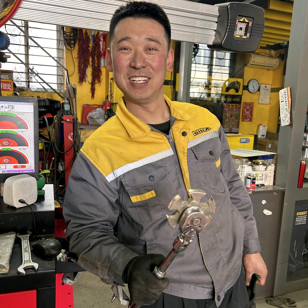 阜新小董四轮定位