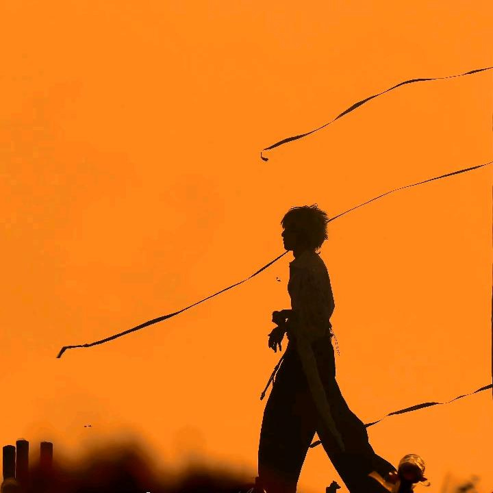 明天不可预知的重逢