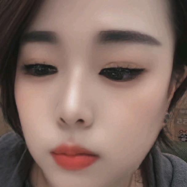 姐就是女王~{拒绝连赞}