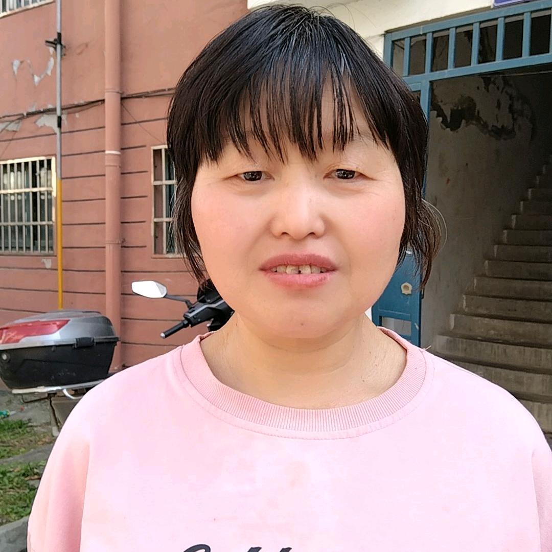 硕硕奶奶（每天上午11：10分开播）