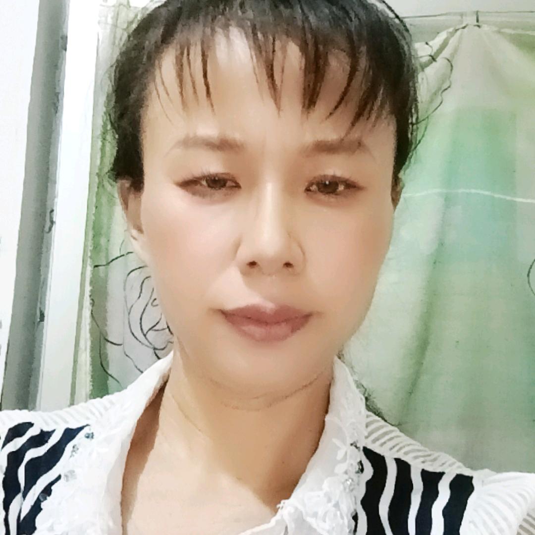 英子