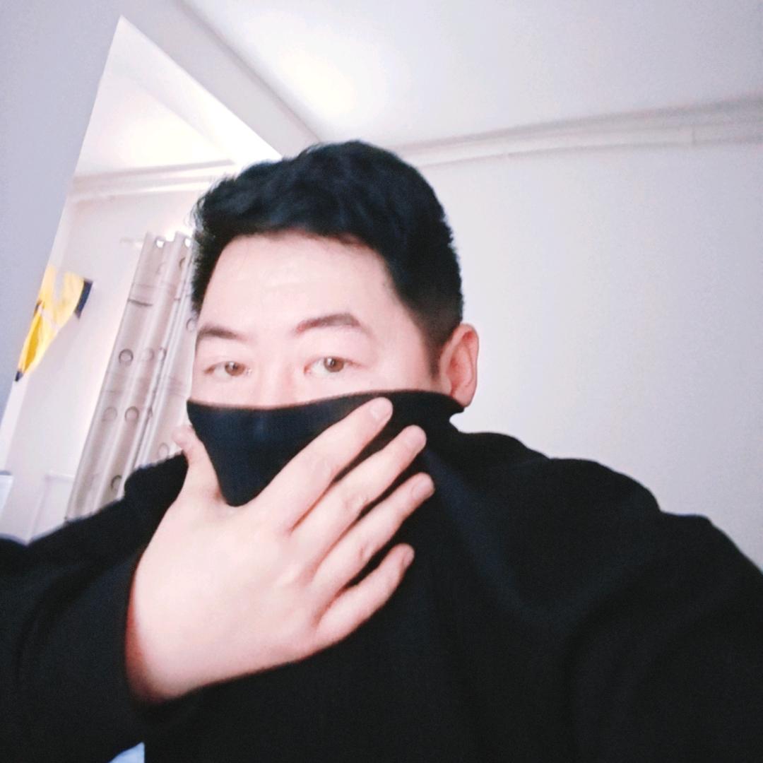 Kiss   💋   hui