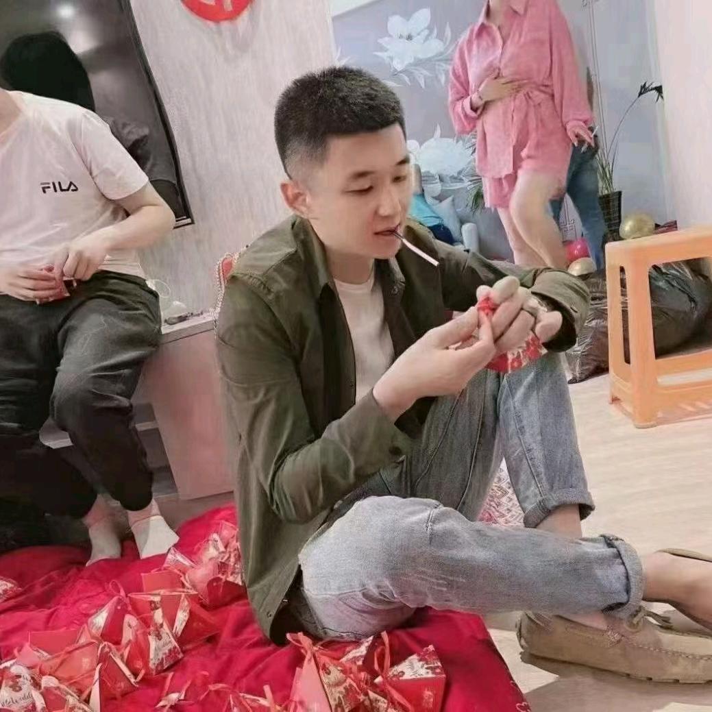 这人一般🚬