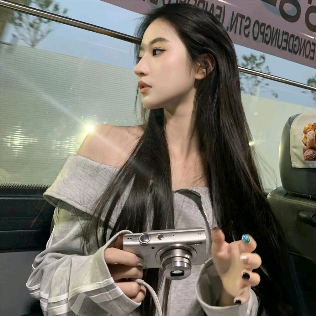 ^_犯困💭小琴 °💤