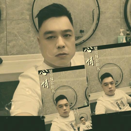 @: 笑开过往，別回头，