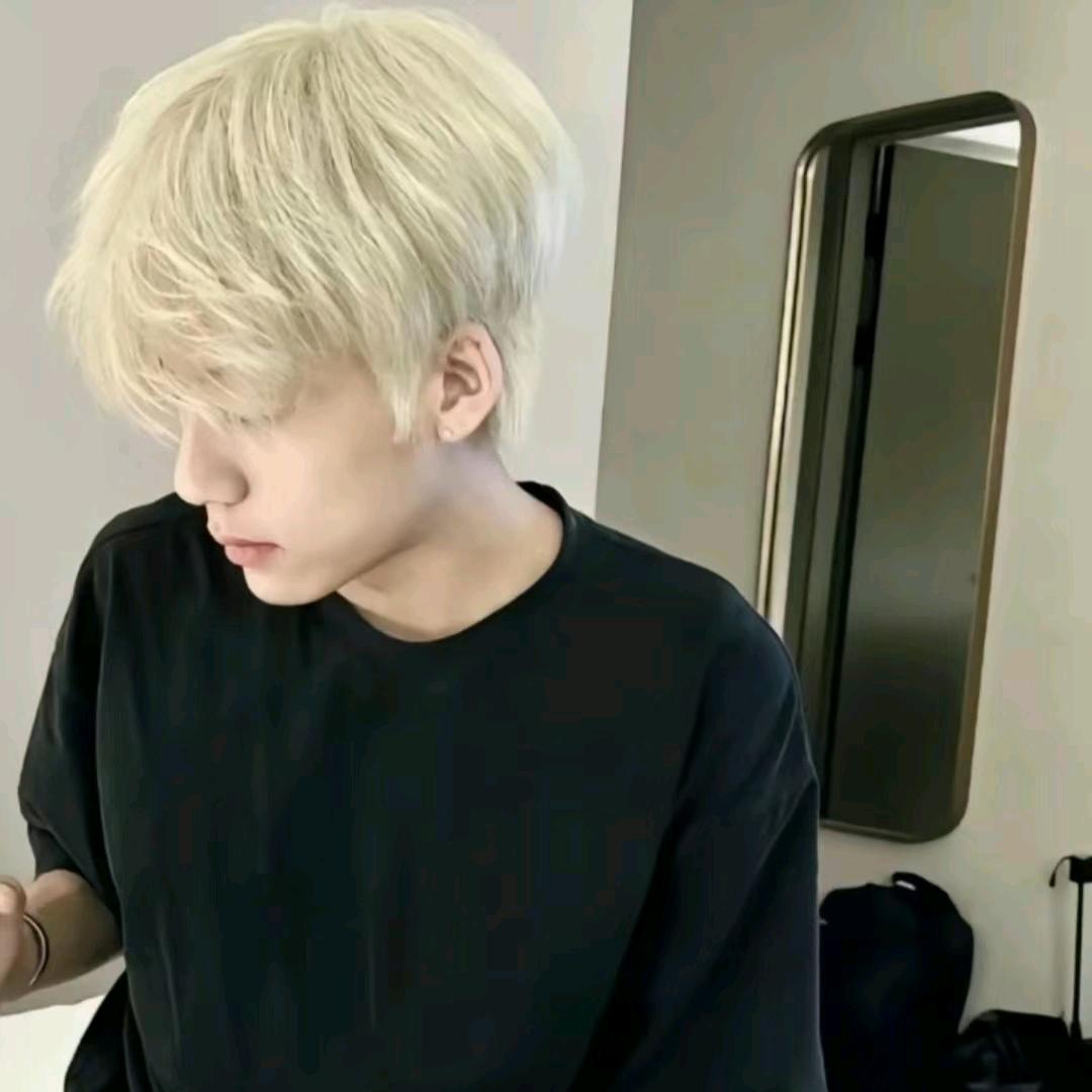 李韩沐泽