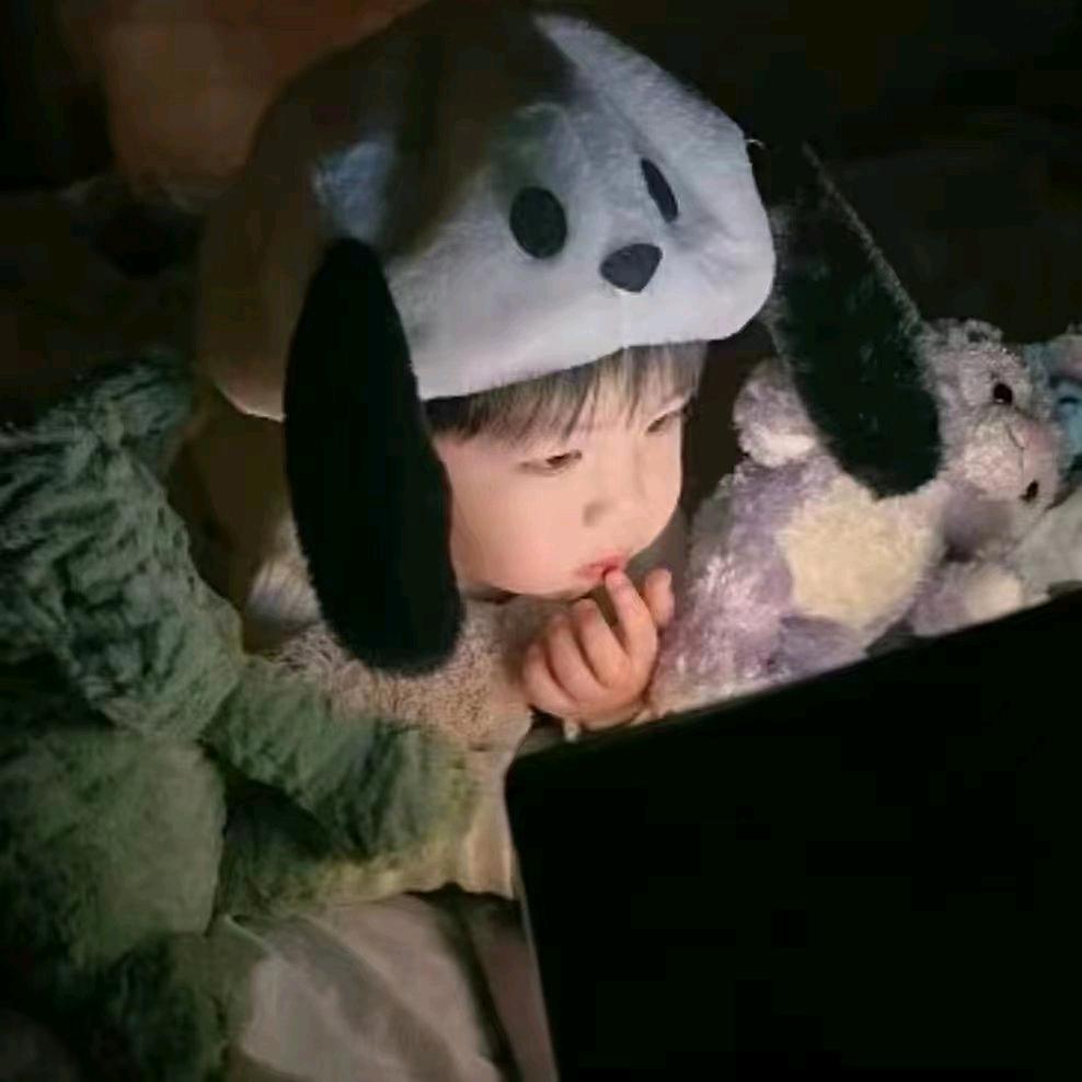 小面包（＾ｖ＾）