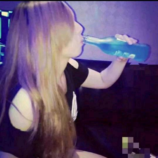 L̶໊ₒ̶小星星ᵥ̶ₑ̶ᩚ。