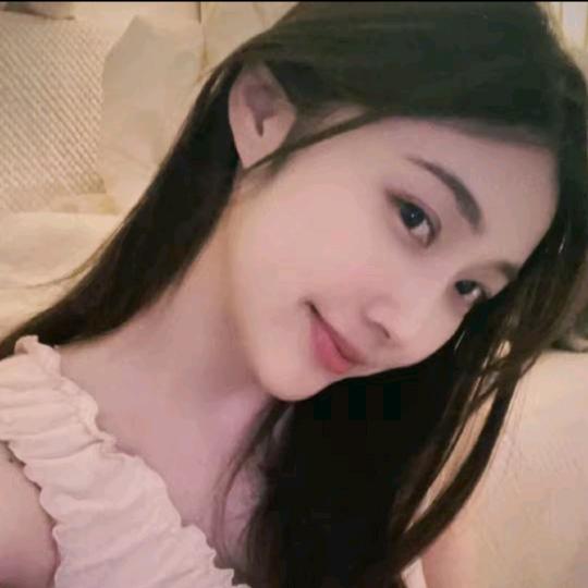 小柠萌下🍝给你吃