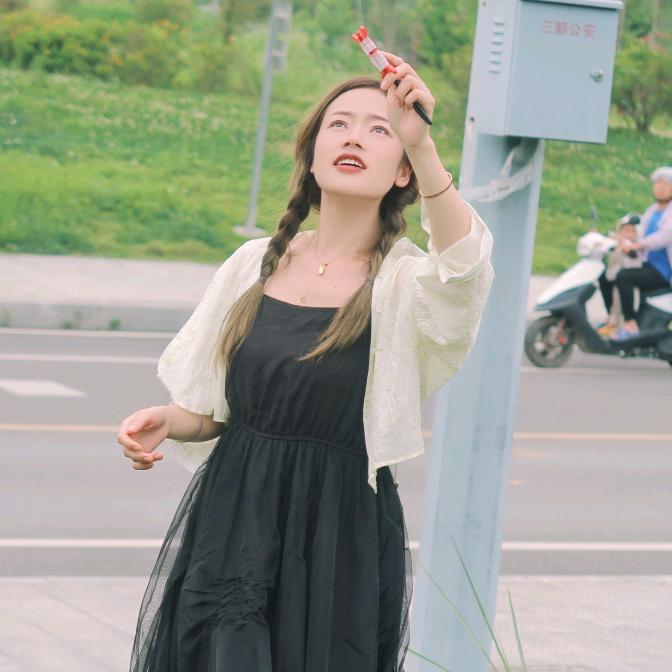 人有钱和谁都有缘