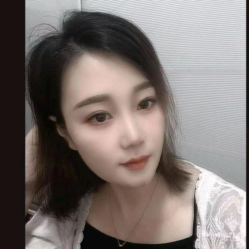 单亲妈妈静静在努力