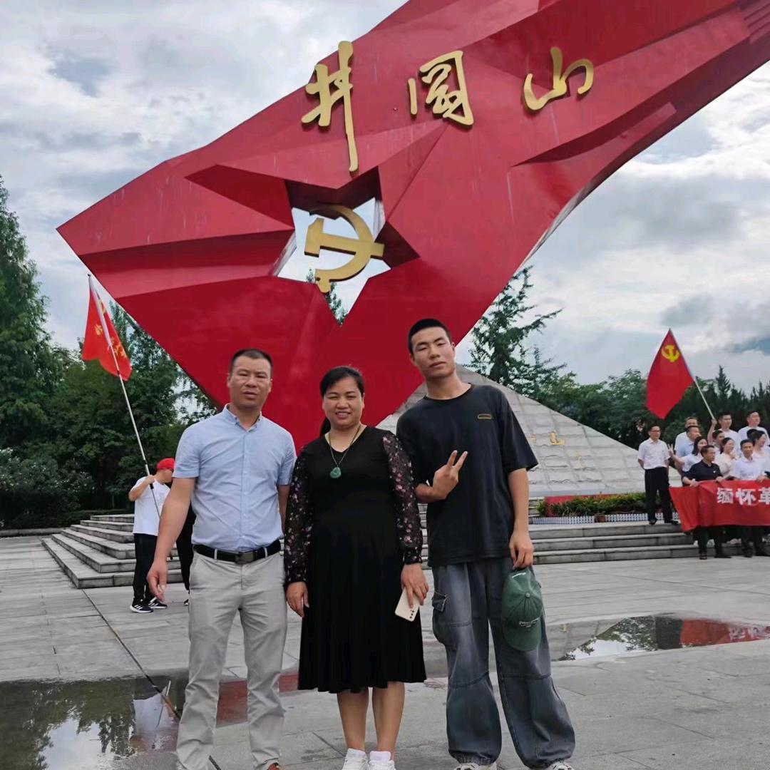 诚信羊绒衫
