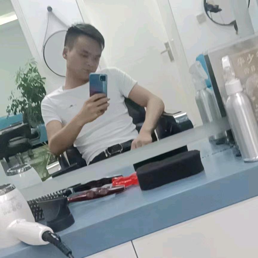 汉寿伟少
