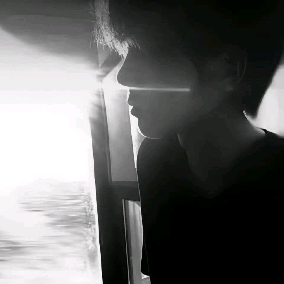 黑白调⁰⁰¹¹