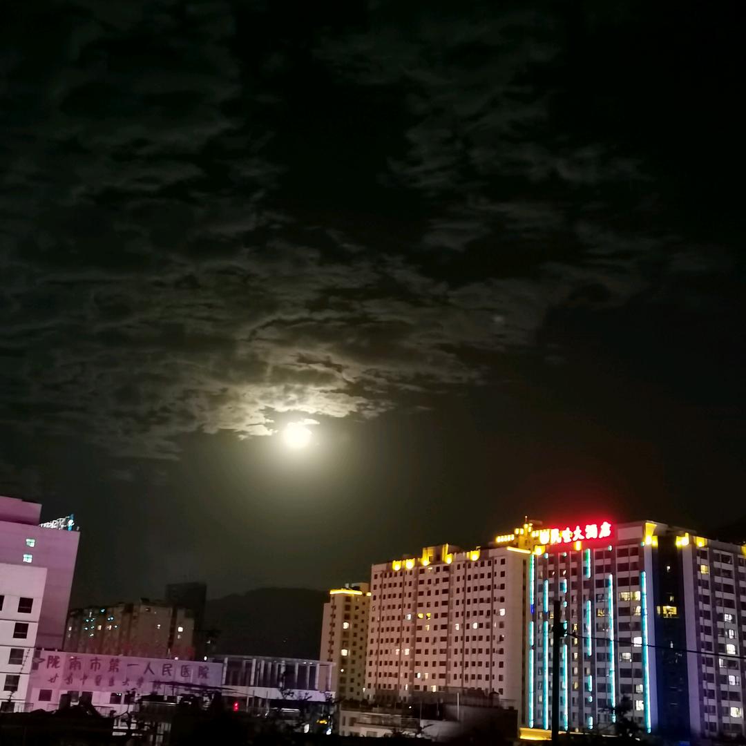 大 方 向